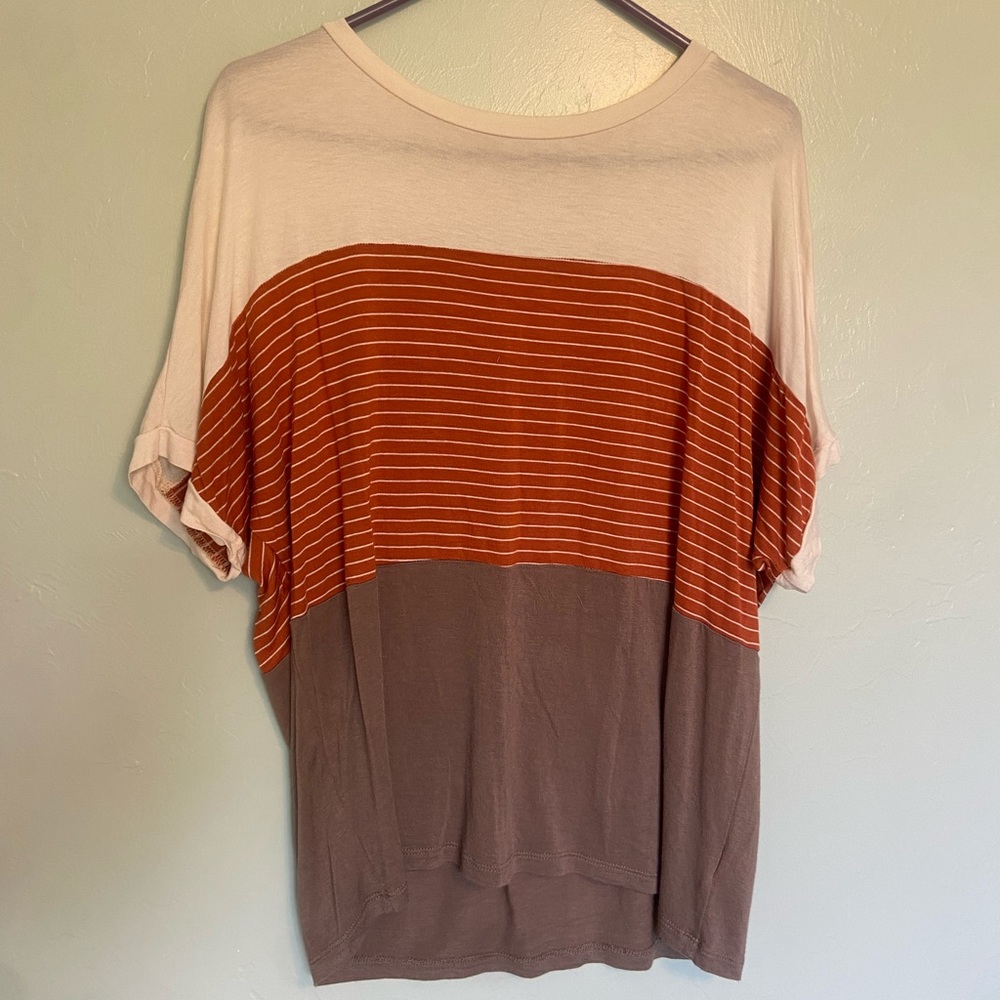 Womens Short Sleeve Top